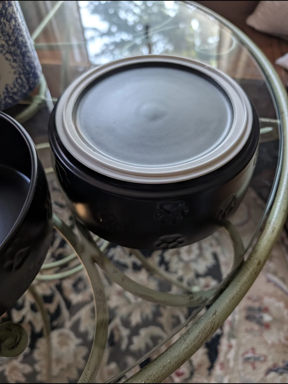 NWOT HB Design Co. Dog Paw Embossed Black Ceramic Pet Non-Skid Bowl Set
